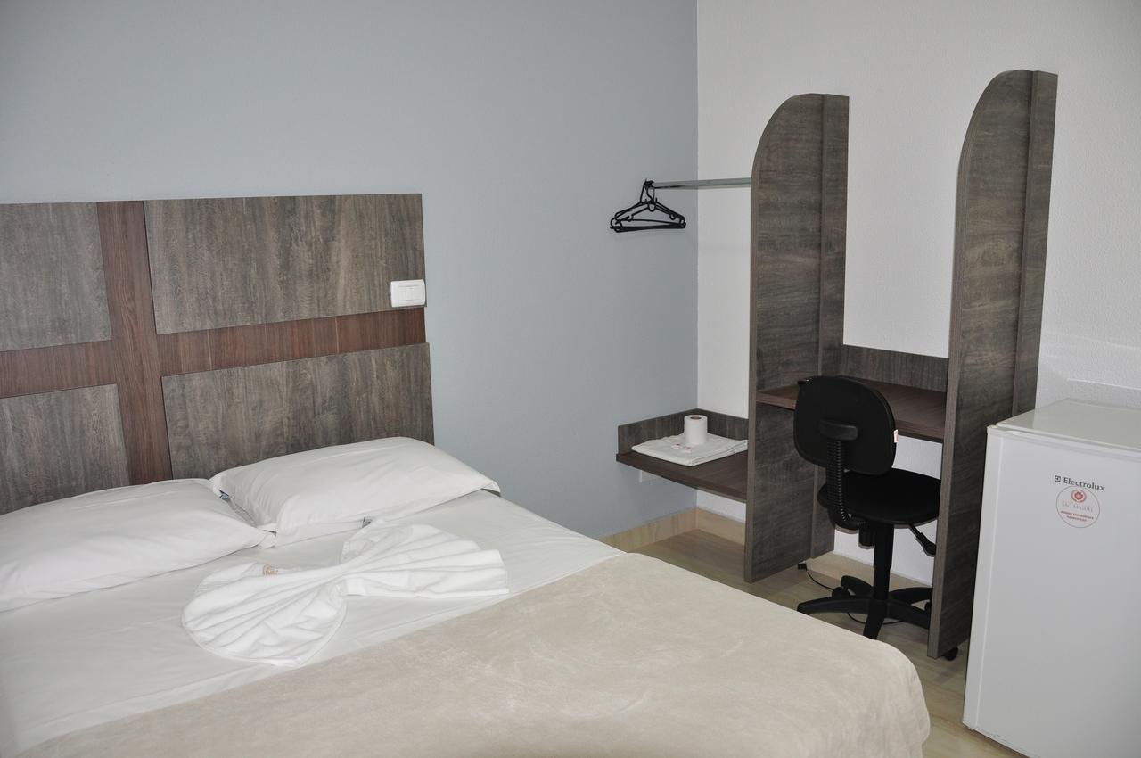 Hotel Sao Miguel Sao Miguel do Araguaia Extérieur photo