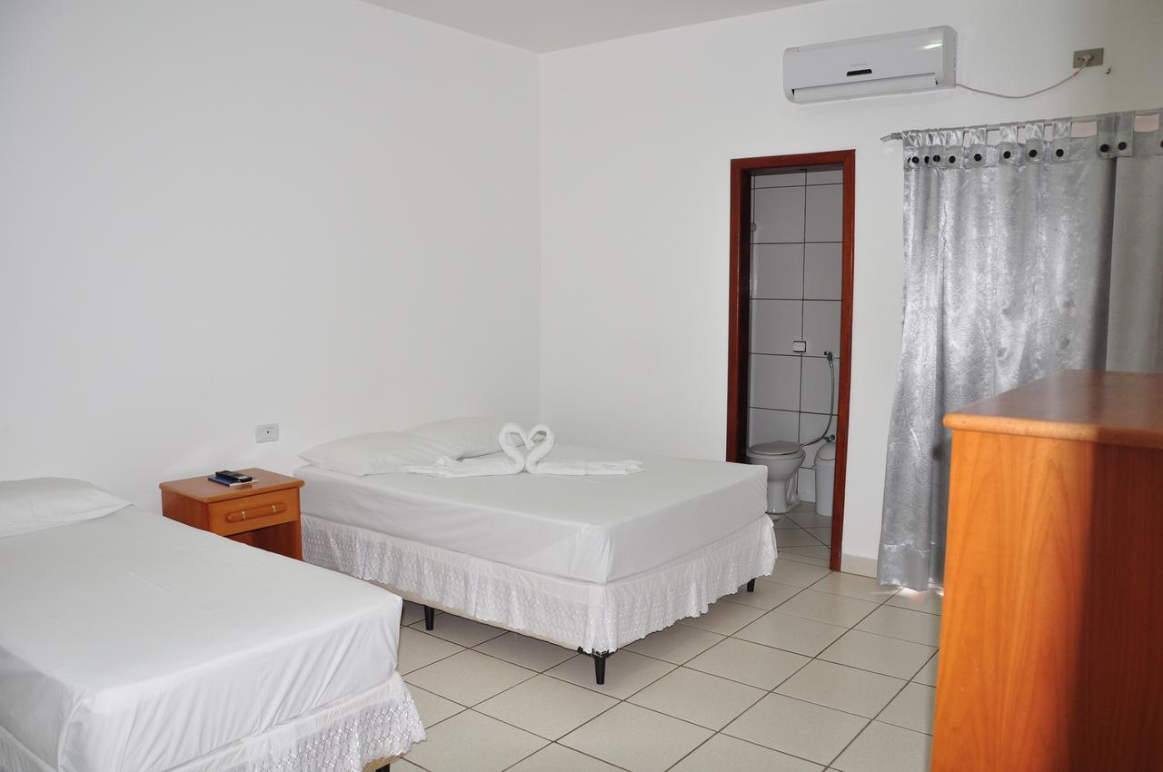 Hotel Sao Miguel Sao Miguel do Araguaia Extérieur photo