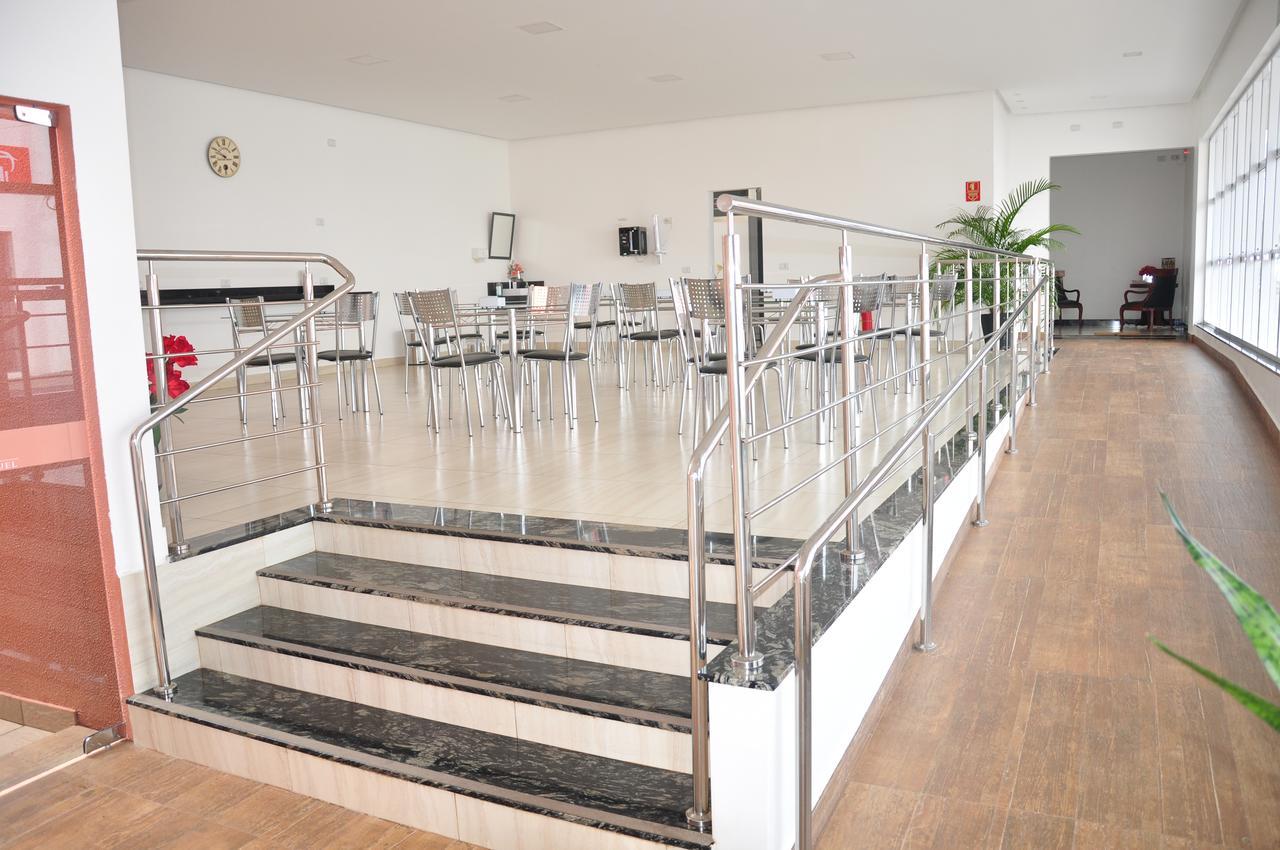 Hotel Sao Miguel Sao Miguel do Araguaia Extérieur photo